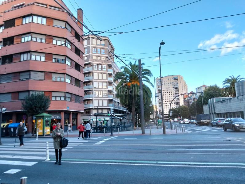 Foto 46aafec3-0205-4b2b-bb2d-221f13fc7d81. Location local commercial dans Ametzola Bilbao