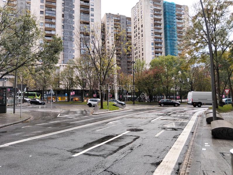 Foto 2933dbc3-fc1a-4f16-b6e8-69a25cd48148. Local comercial a Zabalburu Bilbao