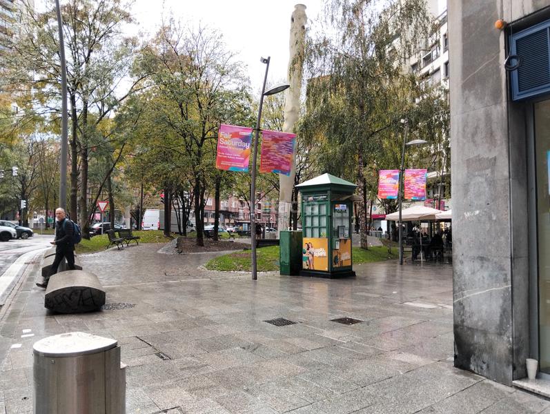 Foto dcec8c82-581a-4e18-bc37-1dd93a0d4cd7. Local comercial a Zabalburu Bilbao