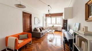 Appartamento in Autonomia kalea 35. Se vende piso con 128m2, en calle autonomia de basurto,4h,2 baño