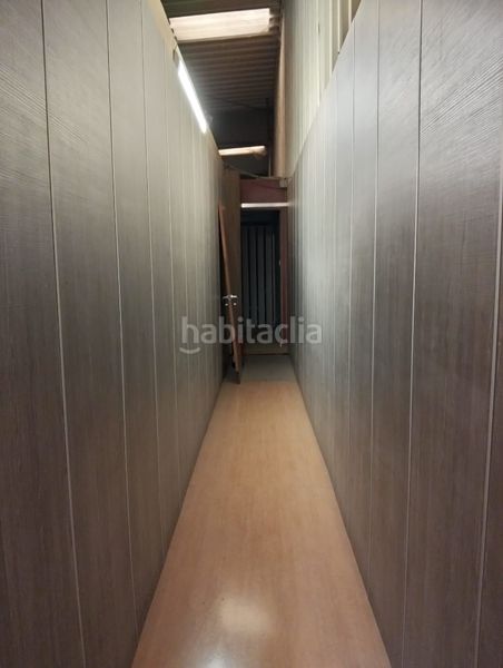 Foto 2eb2dfff-aba8-44c6-b47e-3471dcf7eff7. Affitto capannone industriale con riscaldamento in Balmaseda