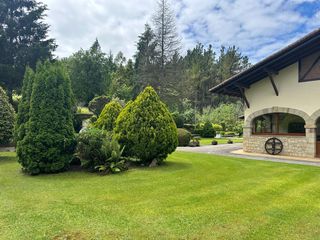Chalet  Ibarra auzoa. Se vende chalet 360m2 con jardin de 13000m2 ,chalet en 2 plantas