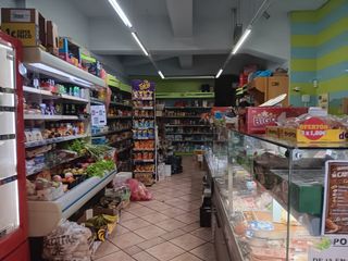 Traspaso Local Comercial  Larraskitu kalea. Se transpaso un negocio solvente demstrable  en rekalde de 20 añ
