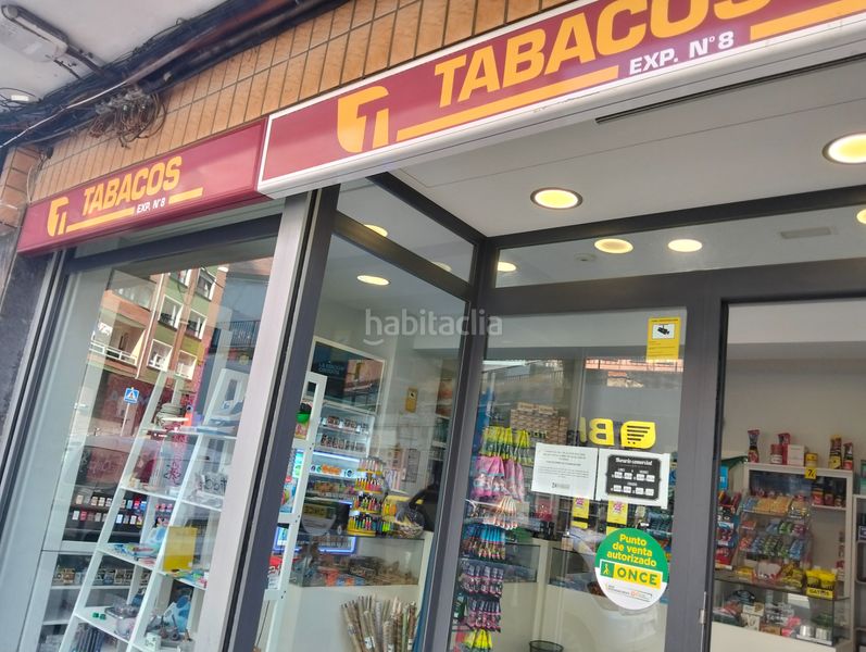 Foto b90a34fc-45d3-41f0-bbd3-641613eaf708. Local comercial a calle gran via de jose antonio agirre y lekube 0a_ a Sestao