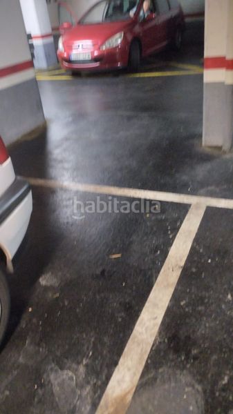 Foto 8b7f8707-2df4-45ba-ba1d-f1ff8bde62f5. Posto auto in Albia Bilbao