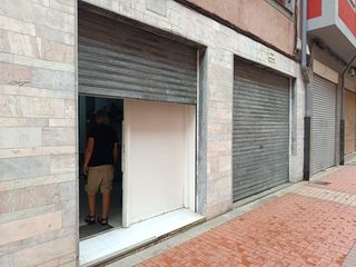 Appartamento  Arrandi kalea. Se vende local puede cambiar a la vivienda 70m2, más 55m2 de sot