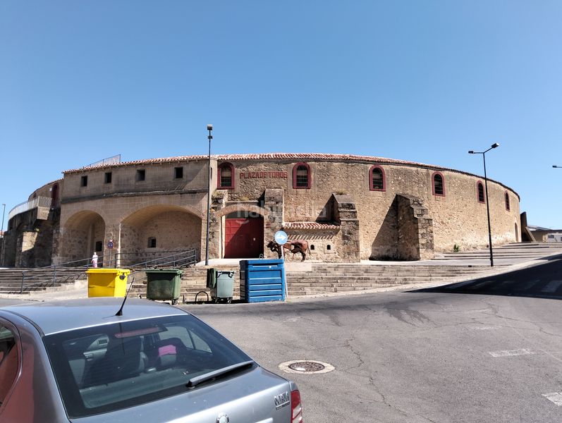Foto 5c178502-12cd-4166-94ed-93999be470a7. Local comercial a Centro Ciudad Plasencia