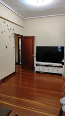 Pis  Kirikiño etorbidea. Se vende piso en avda kirikiño con 83m2,4d, 1 baño,cocina, y un