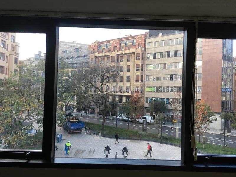 Foto 5f689533-2499-413d-a81d-00095950b323. Miete büro in Ametzola Bilbao