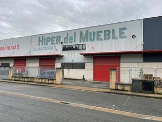 Location Local commercial  Llodio plaza. En llodio, polígono arza, presentaremos este gran pabellón de 4,
