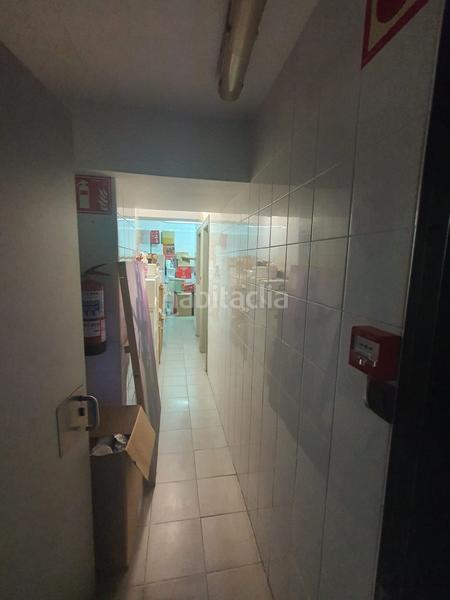 Foto 8ba2c3f0-aee9-498f-b057-d19ba41d9355. Local comercial a Alhóndiga Bilbao