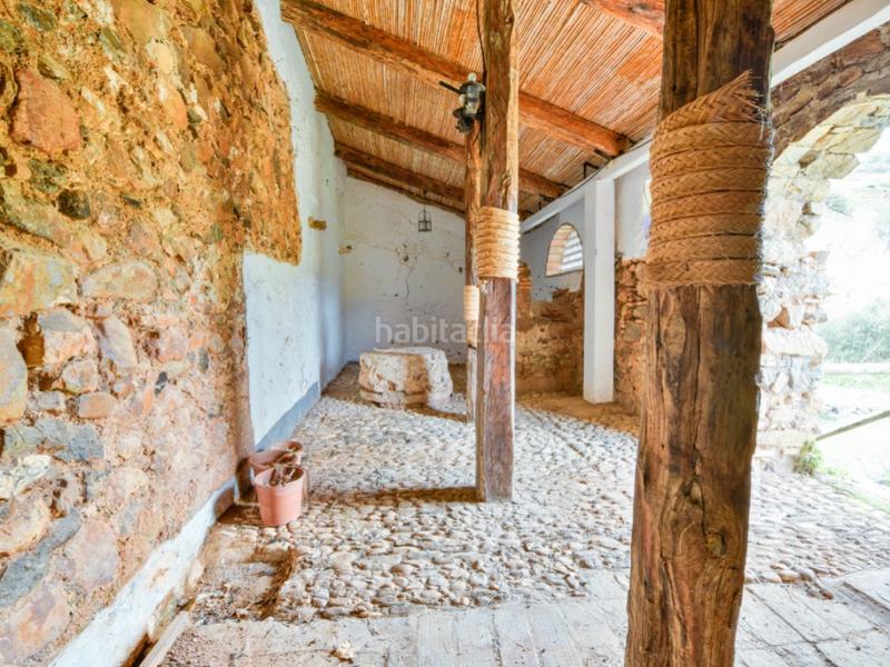 Foto 18f75cdf-5723-4466-88e7-10f884d63952. Haus mit pool in Guaro