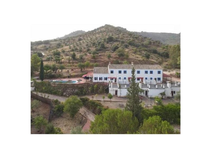 Foto 6f3941b1-d0f2-4951-b603-974ec83d2e53. Haus mit pool in Guaro