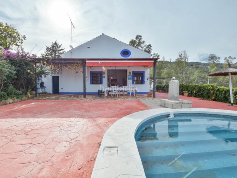 Foto 978c20be-9dfa-4b12-ad96-9cd95ce6169f. Haus mit pool in Guaro