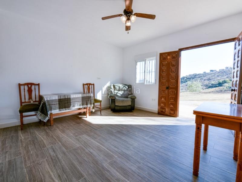 Foto 1d57015e-37a4-4197-a47d-b7478e4d22bd. House in Olías Málaga