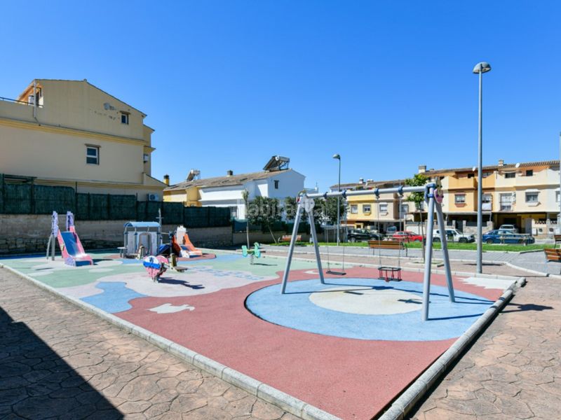 Foto a95a025e-cbd2-4fc9-93af-e4a456642460. Casa adossada a Sexmo Cártama