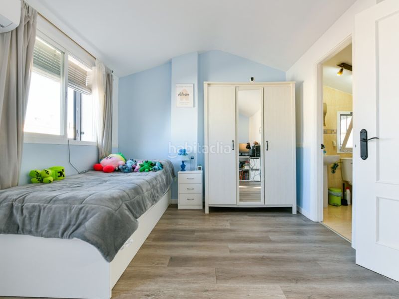 Foto ff1aaa81-031d-4b66-8e3a-c5eb65b45879. Casa adossada a Sexmo Cártama