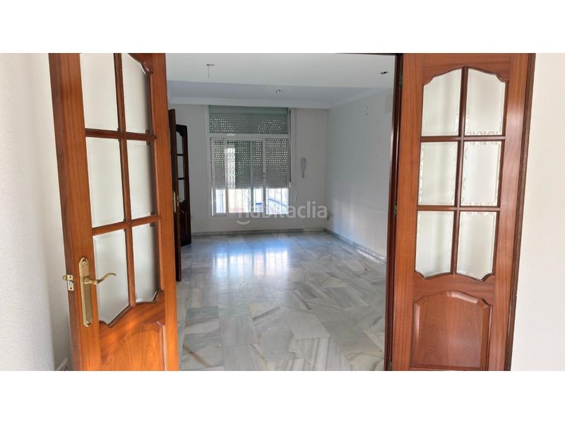 Foto 93082940-4035-48ac-8a95-09d8639d6415. Casa adossada amb aparcament a Centro Mijas