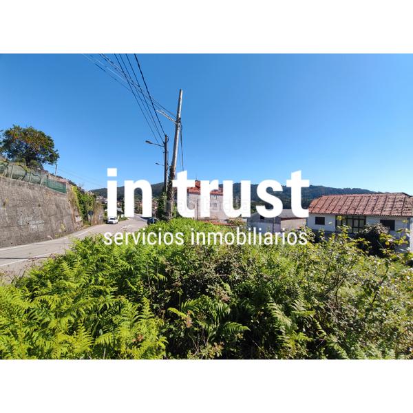 Foto 68c2a3a7-33c6-4fc1-a9d2-aa66c60bb81d. Terreny residencial a rúa estrada da magdalena 9 a Cangas