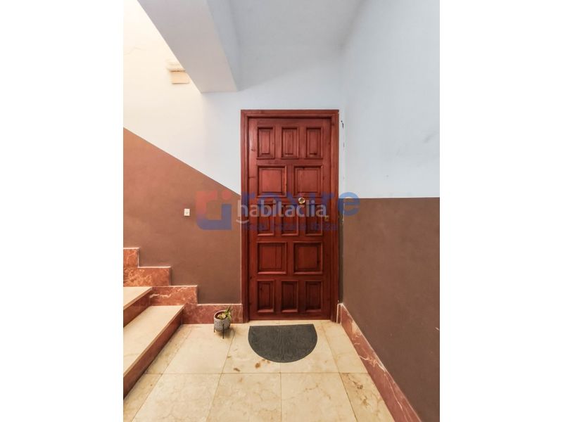 Foto b6f5c523-70e3-4d94-8e68-93cd81ce409d. Edifici a Sant Antoni de Portmany