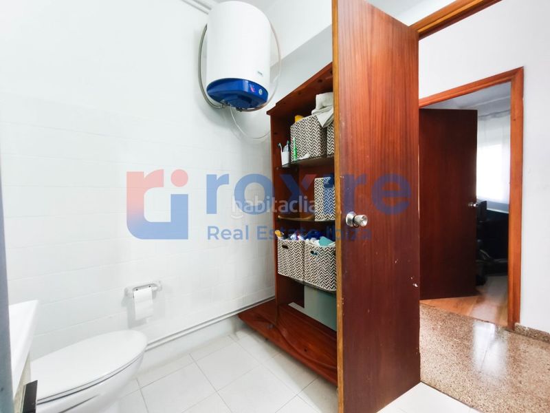 Foto bc8fe3a7-6b5d-4759-a127-2cc414b1f1d1. Edifici a Sant Antoni de Portmany