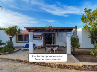 Lloguer Casa  Urbanización bahía san antonio-2. Temporada verano casa en el campo. ya se puede reservar.