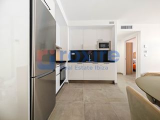 Lloguer Apartament a Calle pruneres 19. Apartamento de obra nueva. 2 habitaciones parking y piscina.