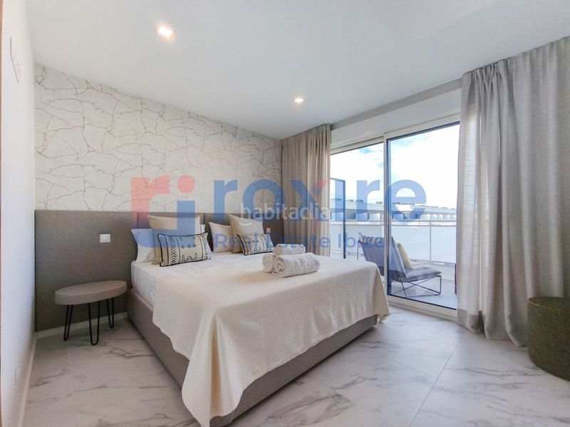Foto 3ac5de8b-3c27-4b70-8b61-304503214af8. Location duplex dans calle navarra 10 dans Ses Figueretes - Platja d'en Bossa - Cas Serres Ibiza