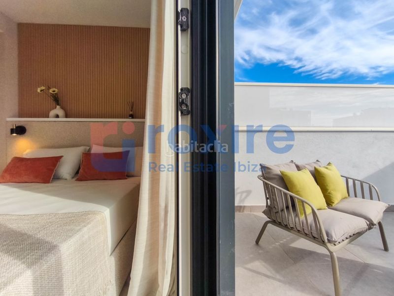 Foto 5de5d2a2-cdbf-49e1-a7c5-02bb1f9cc6b7. Location duplex dans calle navarra 10 dans Ses Figueretes - Platja d'en Bossa - Cas Serres Ibiza