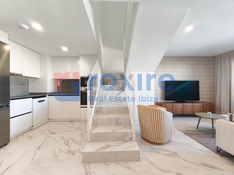 Foto 63441119-f51e-4f69-abcc-6e8ae98e6c69. Location duplex dans calle navarra 10 dans Ses Figueretes - Platja d'en Bossa - Cas Serres Ibiza