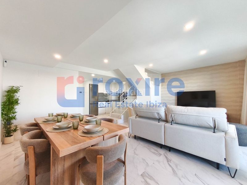 Foto c918280a-fc34-4974-b8eb-df095cfa1d66. Location duplex dans calle navarra 10 dans Ses Figueretes - Platja d'en Bossa - Cas Serres Ibiza
