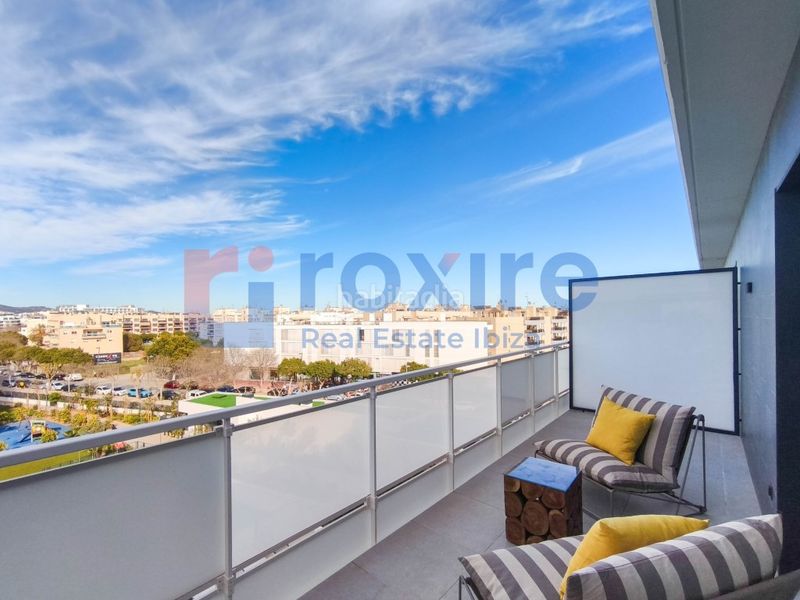 Foto fb1d55b7-6fe1-40b8-9305-76353d27bd91. Location duplex dans calle navarra 10 dans Ses Figueretes - Platja d'en Bossa - Cas Serres Ibiza