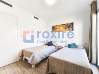 Lloguer Pis a Carrer de cervantes 11. Alquiler temporada verano. 2 habitaciones san antonio de portman