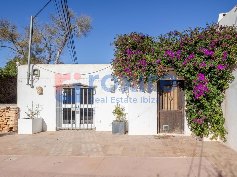 Foto b96ec53f-79fa-495d-92ee-cfb6a2ece91c. Casa amb aparcament a Santa Gertrudis Santa Eulària
