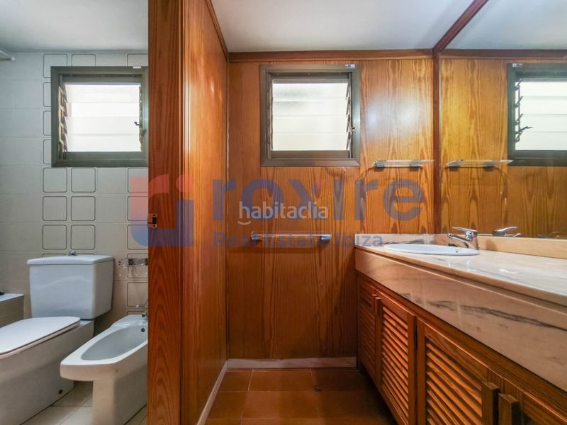 Foto 11cf2a70-f02b-465a-a772-cbae4e5cbae1. Location appartement dans S´Eixample-Can Misses Ibiza
