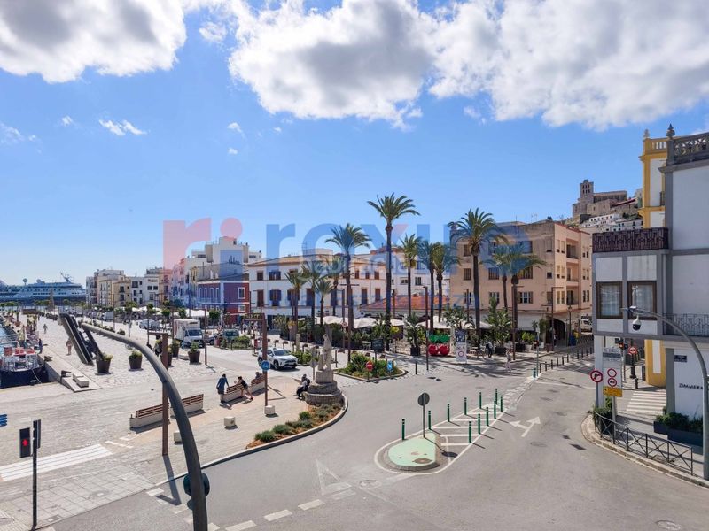 Foto 2fa31fbe-f2c5-4042-8815-908af4dae9c6. Location appartement dans S´Eixample-Can Misses Ibiza
