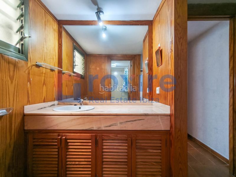Foto 2fbc561a-e244-4a13-aa91-a78b512d5e6e. Location appartement dans S´Eixample-Can Misses Ibiza