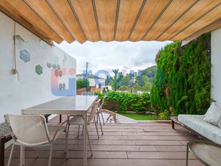 Rent Duplex in Calle monte aralar 23. Dúplex cala llonga 3 habitaciones terraza parking y piscina
