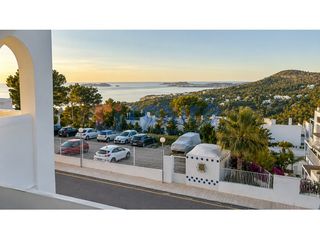 Alquiler Estudio en Calle alfabaguera 5. Estudio con terraza vistas mar y piscina comunitaria cala vadell