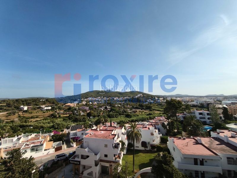 Foto 2636ad1f-872f-4f97-bbdd-618c592ad9c1. Apartament amb aparcament a Santa Eulària des riu Santa Eulària