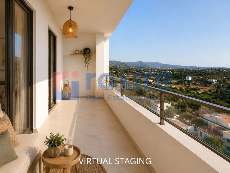 Foto 5db7df82-9503-4e4a-b3e3-ac26313186eb. Apartament amb aparcament a Santa Eulària des riu Santa Eulària