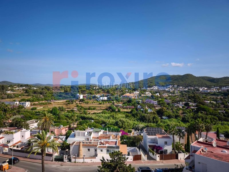 Foto 733beb37-51f5-409a-93b0-0d06bde6a3d8. Apartament amb aparcament a Santa Eulària des riu Santa Eulària