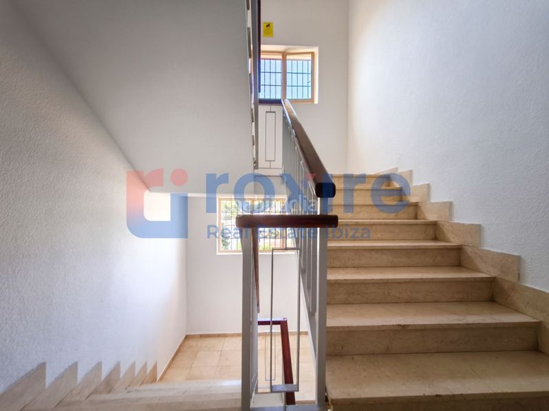 Foto 860a4d35-7a40-461c-bcc3-ae26b15feb28. Apartament amb aparcament a Santa Eulària des riu Santa Eulària