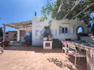 Casa a Carrer des caló 22. Oportunidad.pequeño complejo residencial privado 5 viviendas cal