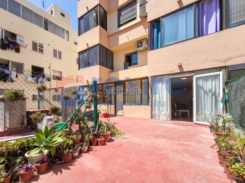 Foto a1bab890-ef08-4117-b9f8-b359103c1009. Rent flat in S´Eixample-Can Misses Ibiza