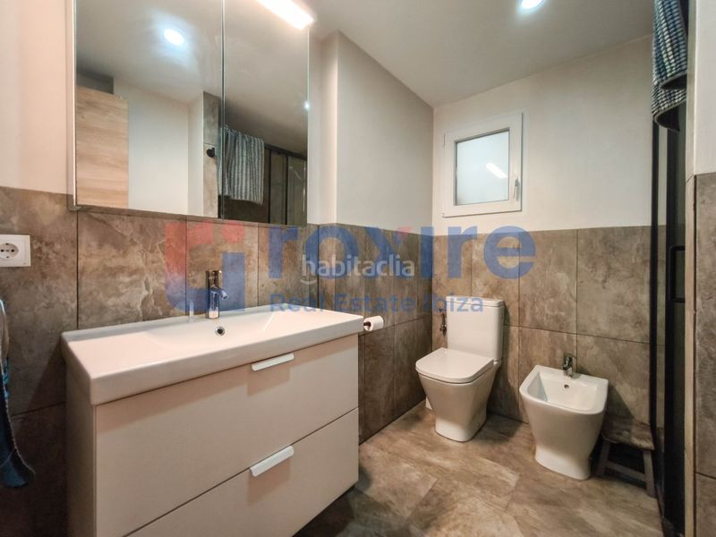 Foto f6133bb5-a55a-46c7-829f-1275689cb25b. Rent flat in S´Eixample-Can Misses Ibiza