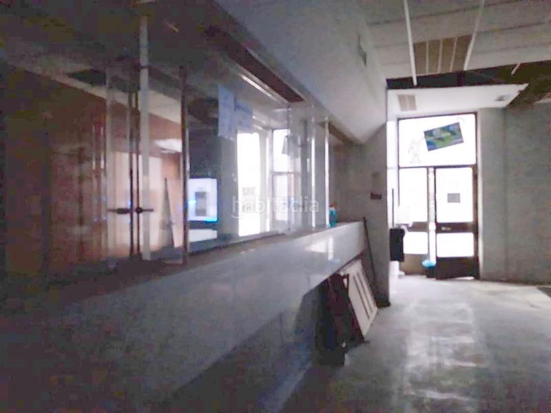 Foto f535a3e2-c230-4f6a-8b1d-9e7615b291ca. Local comercial a Alisal - San Román Santander