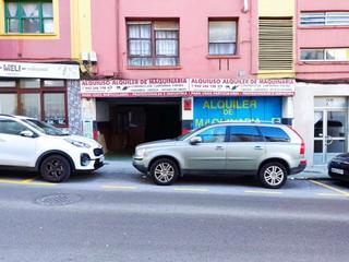 Local commercial  Calle montevideo. Local más terreno