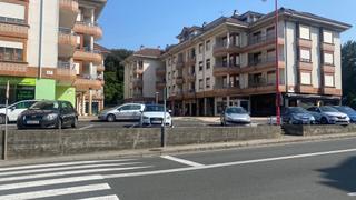 Local commercial  Avenida oviedo. Negocio en funcionamiento