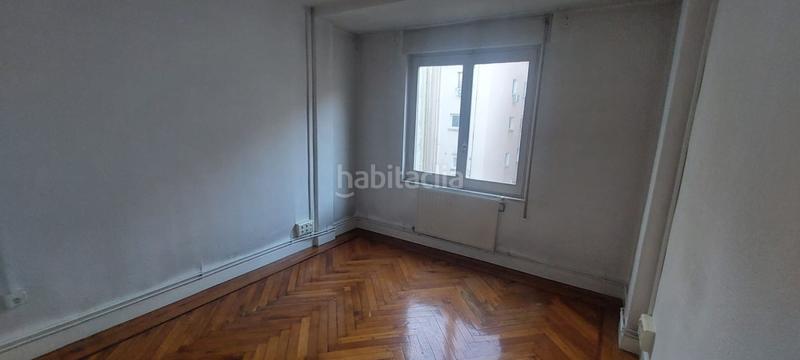 Foto fa8d2c4f-d399-43f9-a019-9b056e0f1a4c. Etagenwohnung in Centro - Ayuntamiento Santander